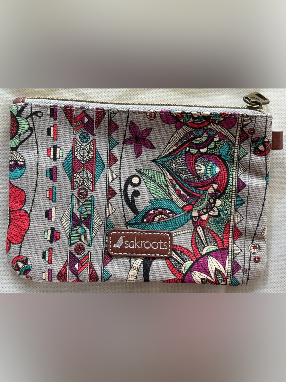 🦋Sakroots Floral Paisley Zip Pouch in Teal, Purple & Red